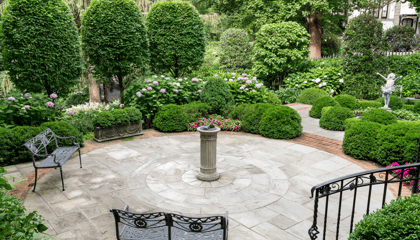 A Guide To Classical Garden Elements That Are Always In Style